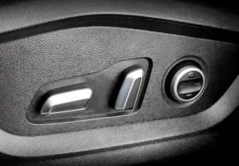 Подержанный автомобиль Chery Tiggo 8 Pro Max 2023 года (21 фото)