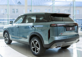 Новый Jaecoo J7 2025 (7 фото)