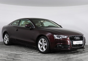 Подержанный автомобиль Audi A5 Coupe 2014 года (3 фото)