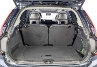 Новый Volvo XC90 2025 (8 фото)