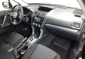 Подержанный автомобиль Subaru Forester Suv 2015 года (18 фото)