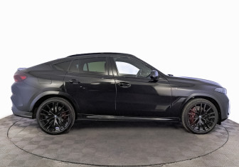 Новый BMW X6 2026 (4 фото)
