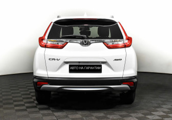 Подержанный автомобиль Honda CR-V 2019 года (6 фото)
