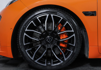 Подержанный автомобиль Zeekr 001 2024 года (29 фото)