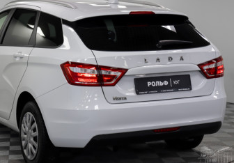 Подержанный автомобиль LADA (ВАЗ) Vesta Wagon 2021 года (18 фото)