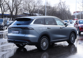 Подержанный автомобиль Chery Tiggo 9 2024 года (5 фото)