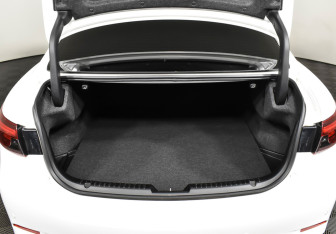 Подержанный автомобиль Mazda 6 Sedan 2016 года (16 фото)