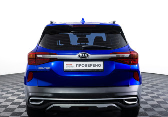 Подержанный автомобиль Kia Seltos 2021 года (6 фото)