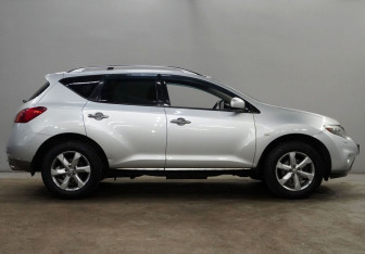 Подержанный автомобиль Nissan Murano Suv 2011 года (4 фото)