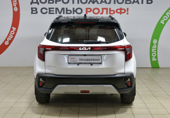 Подержанный автомобиль Kia Seltos 2024 года (5 фото)