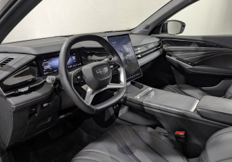 Подержанный автомобиль Geely Preface 2024 года (15 фото)