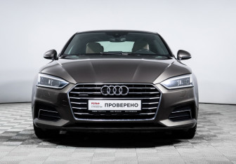 Подержанный автомобиль Audi A5 Coupe 2016 года (2 фото)