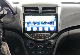 Подержанный автомобиль Hyundai Solaris Sedan 2011 года (26 фото)