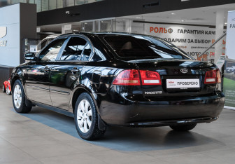 Подержанный автомобиль Kia Magentis 2007 года (6 фото)