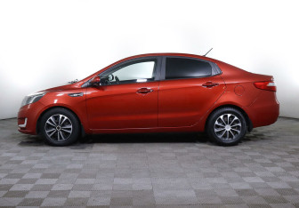 Подержанный автомобиль Kia Rio Sedan 2012 года (3 фото)