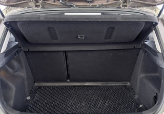 Подержанный автомобиль Kia Ceed Hatchback 2017 года (10 фото)