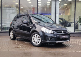 Подержанный автомобиль Suzuki SX4 Hatchback 2012 года (3 фото)