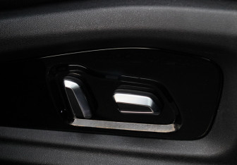 Подержанный автомобиль Jaecoo J7 2023 года (11 фото)