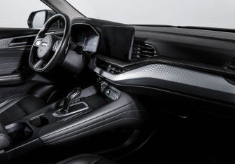Подержанный автомобиль Haval F7x 2022 года (9 фото)