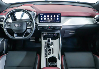 Подержанный автомобиль Geely Coolray 2021 года (10 фото)