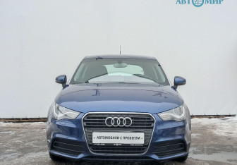 Подержанный автомобиль Audi A1 2012 года (2 фото)