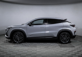 Подержанный автомобиль Changan UNI-T 2023 года (8 фото)