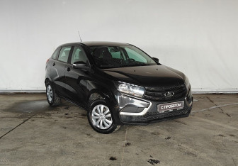 Подержанный автомобиль LADA (ВАЗ) XRAY 2018 года (3 фото)