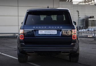 Подержанный автомобиль Land Rover Range Rover 2018 года (7 фото)