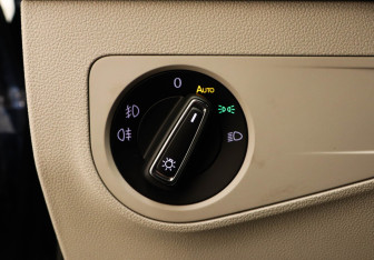 Подержанный автомобиль Volkswagen Tiguan 2017 года (11 фото)