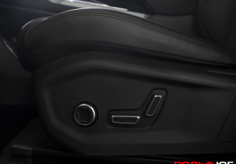 Подержанный автомобиль Geely Monjaro 2023 года (16 фото)