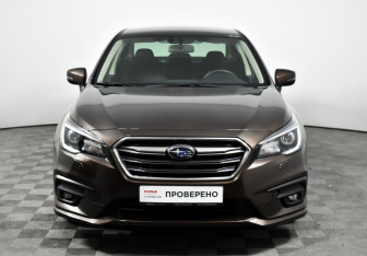 Подержанный автомобиль Subaru Legacy Sedan 2019 года (2 фото)