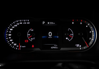 Подержанный автомобиль Hyundai Tucson 2022 года (11 фото)