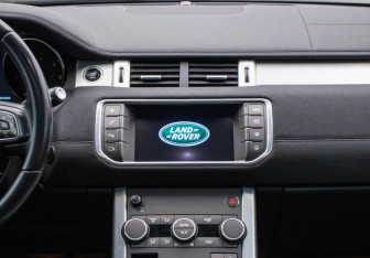 Подержанный автомобиль Land Rover Range Rover Evoque 2018 года (14 фото)