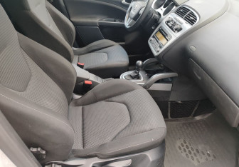 Подержанный автомобиль SEAT Altea 2013 года (9 фото)