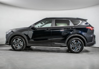 Подержанный автомобиль Jetour X70 2024 года (8 фото)