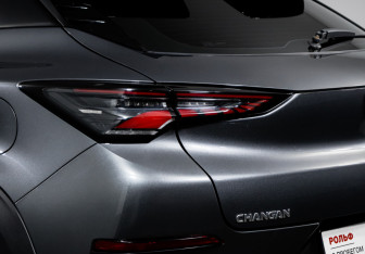 Подержанный автомобиль Changan UNI-T 2023 года (17 фото)