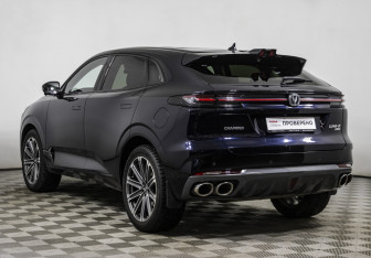 Подержанный автомобиль Changan UNI-K 2023 года (7 фото)