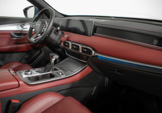 Подержанный автомобиль Jetour X70 Plus 2023 года (9 фото)