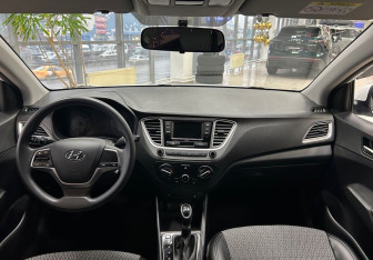 Подержанный автомобиль Hyundai Solaris Sedan 2021 года (13 фото)