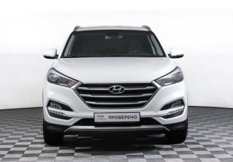 Подержанный автомобиль Hyundai Tucson 2017 года (2 фото)