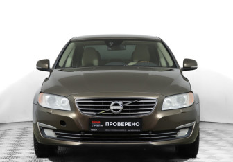 Подержанный автомобиль Volvo S80 2014 года (2 фото)