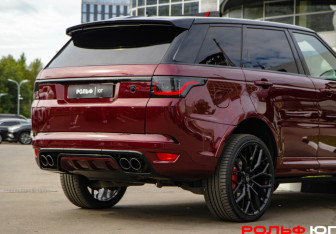 Подержанный автомобиль Land Rover Range Rover Sport 2015 года (23 фото)