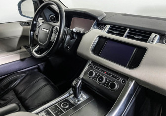 Подержанный автомобиль Land Rover Range Rover Sport 2013 года (9 фото)