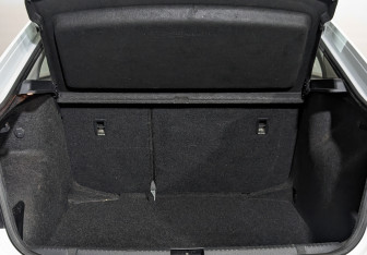 Подержанный автомобиль Skoda Rapid Liftback 2019 года (10 фото)