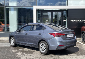 Подержанный автомобиль Hyundai Solaris Sedan 2019 года (7 фото)