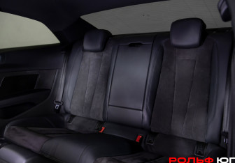 Подержанный автомобиль Audi A5 Coupe 2019 года (9 фото)