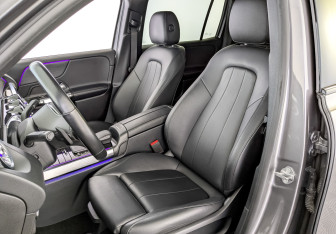 Подержанный автомобиль Mercedes-Benz GLB 2021 года (20 фото)