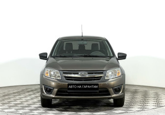 Подержанный автомобиль LADA (ВАЗ) Granta Sedan 2015 года (2 фото)