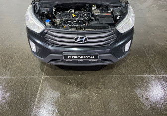 Подержанный автомобиль Hyundai Creta 2016 года (18 фото)
