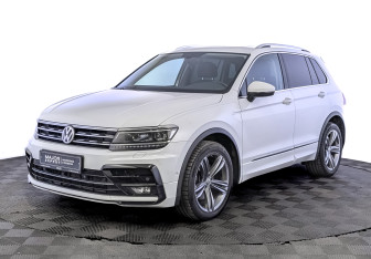 Подержанный автомобиль Volkswagen Tiguan 2018 года (1 фото)